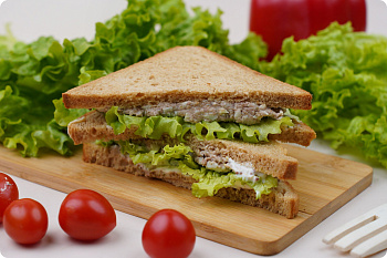 Сэндвич ржаной ТОСТ с тунцом и яйцом 150г/СПРС