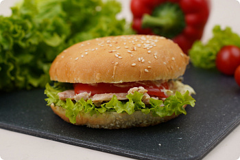 Биг Бургер с курицей 180г/СПРС