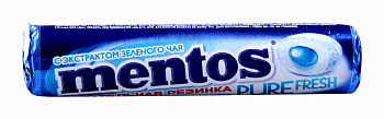 Жевательная резинка  Ментос Пьюр Фреш Ролл Свежая Мята 15,5г